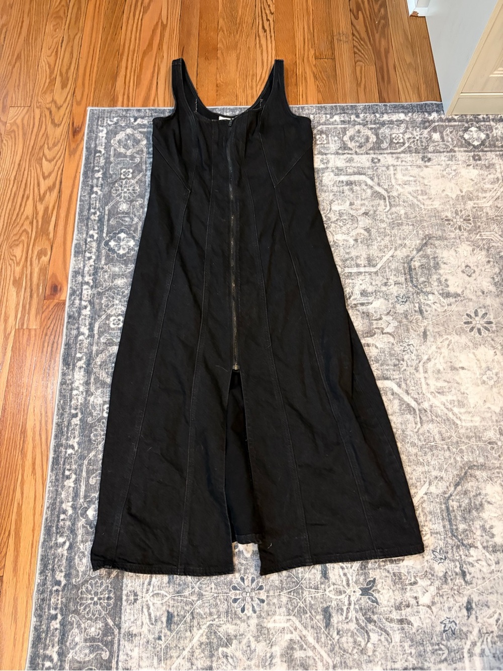 Universal Thread Black Sleeveless denim Midi Dress with Front Zip
